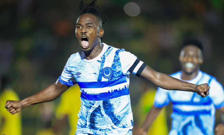 الهلال يحقق فوزا تاريخيا على المريخ ويتوج بلقب النخبة 1 FB IMG 1753210048585