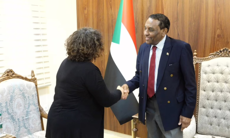 رئيس الوزراء يطالب بتطوير العلاقات مع إيطاليا 1 FB IMG 1753210136615